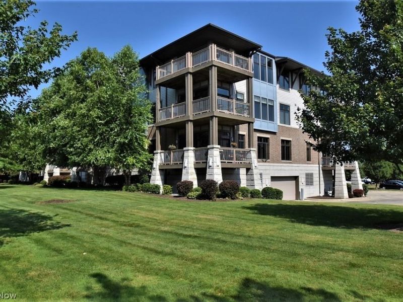 1403 Copper, Unit 307, Cleveland Heights, OH 44118 Photo 3