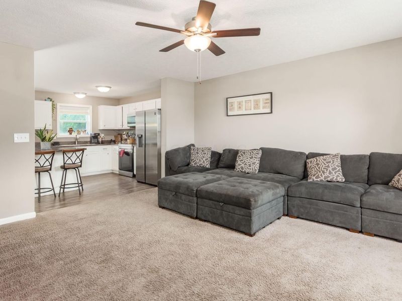 3465 Royal Hill Drive, Columbus, OH 43223 Photo 7