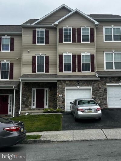 525 Marion Road, Unit 525, York, PA 17406 Main Photo