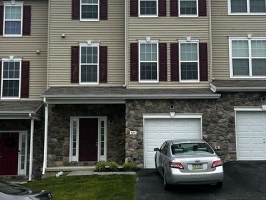 525 Marion Road, Unit 525, York, PA 17406 Main Photo