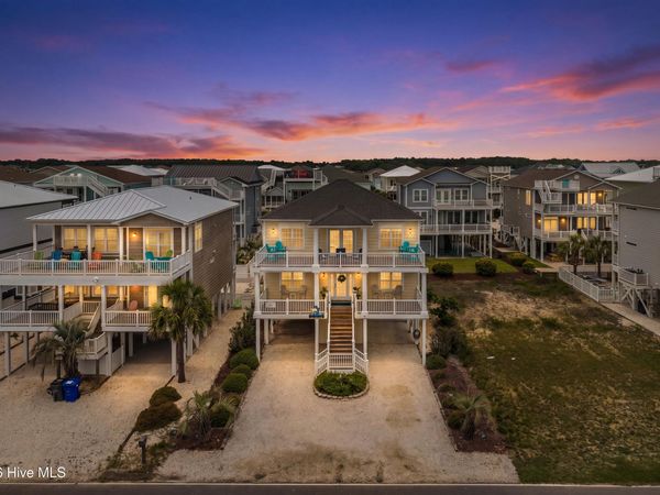 92 W First Street , Ocean Isle Beach, NC 28469