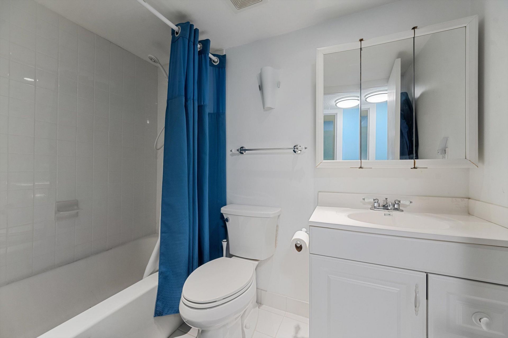 505 Spencer Drive, Unit 309, West Palm Beach, FL 33409 Photo