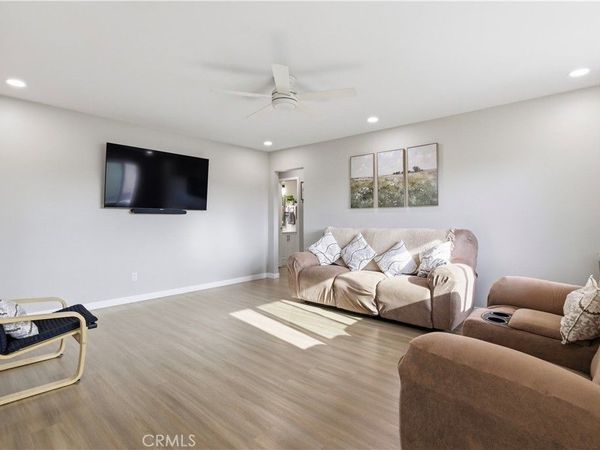 5535 Ackerfield Avenue , Unit 28, Long Beach, CA 90805