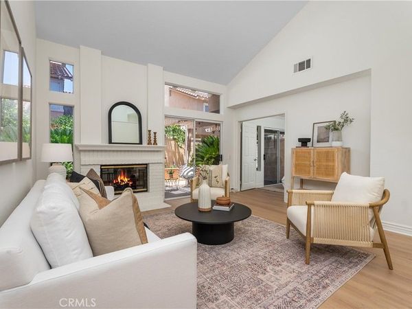 13367 Calle Antequera, Tustin, CA 92782
