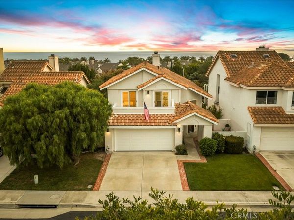 27 Palm Beach Court , Dana Point, CA 92629