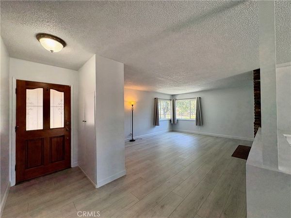 637 Geneva Avenue , Claremont, CA 91711