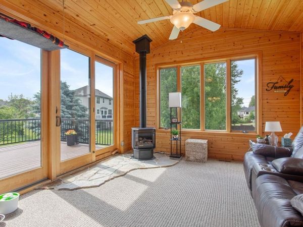 5721 103rd Avenue N, Brooklyn Park, MN 55443