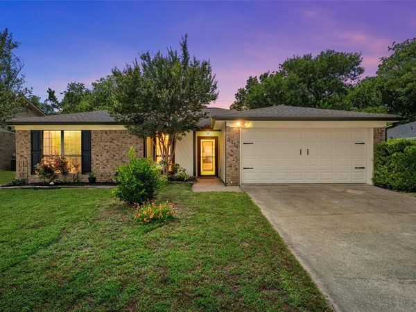 2111 Skylark Drive, Waco, TX 76712