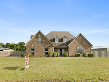 124 Miller Cove, Marion, AR 72364