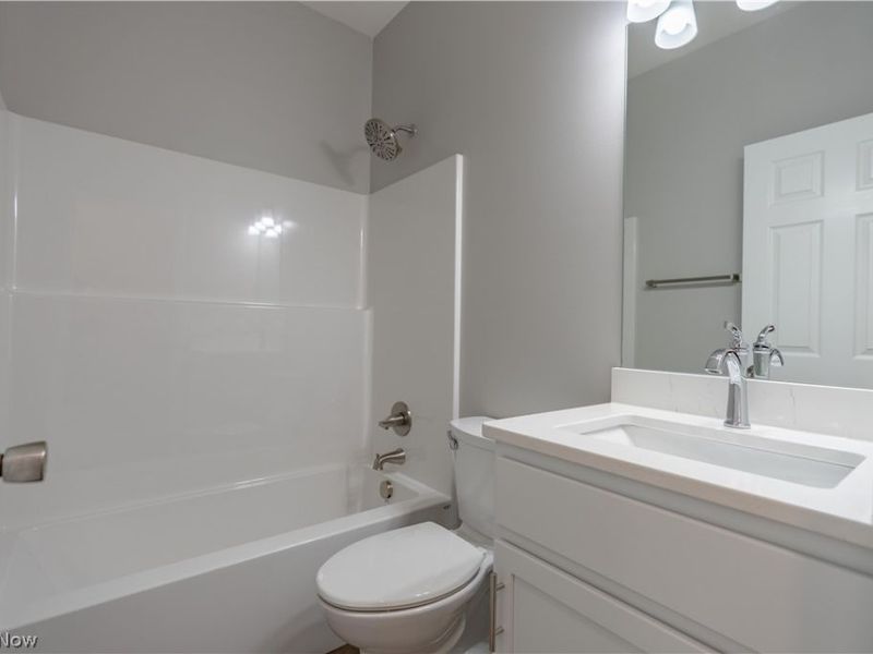 10694 Welton Road NE, Bolivar, OH 44612 Photo 22