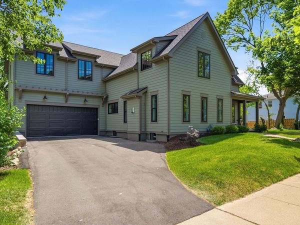621 W Summit Street, Ann Arbor, MI 48103
