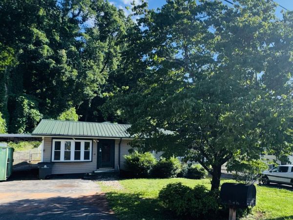 2250 Sylvania Avenue SE, Knoxville, TN 37920