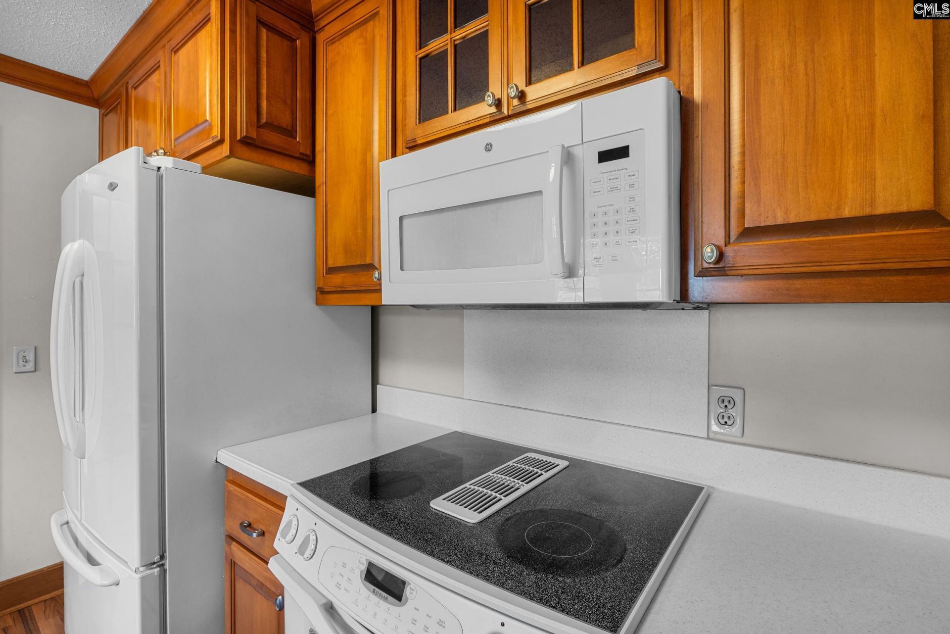 201 Sandhurst Road  Photo 13