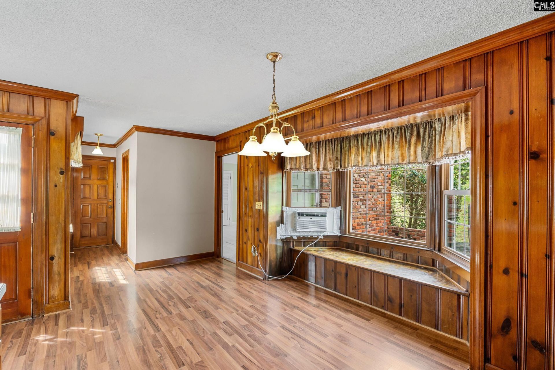 201 Sandhurst Road  Photo 14
