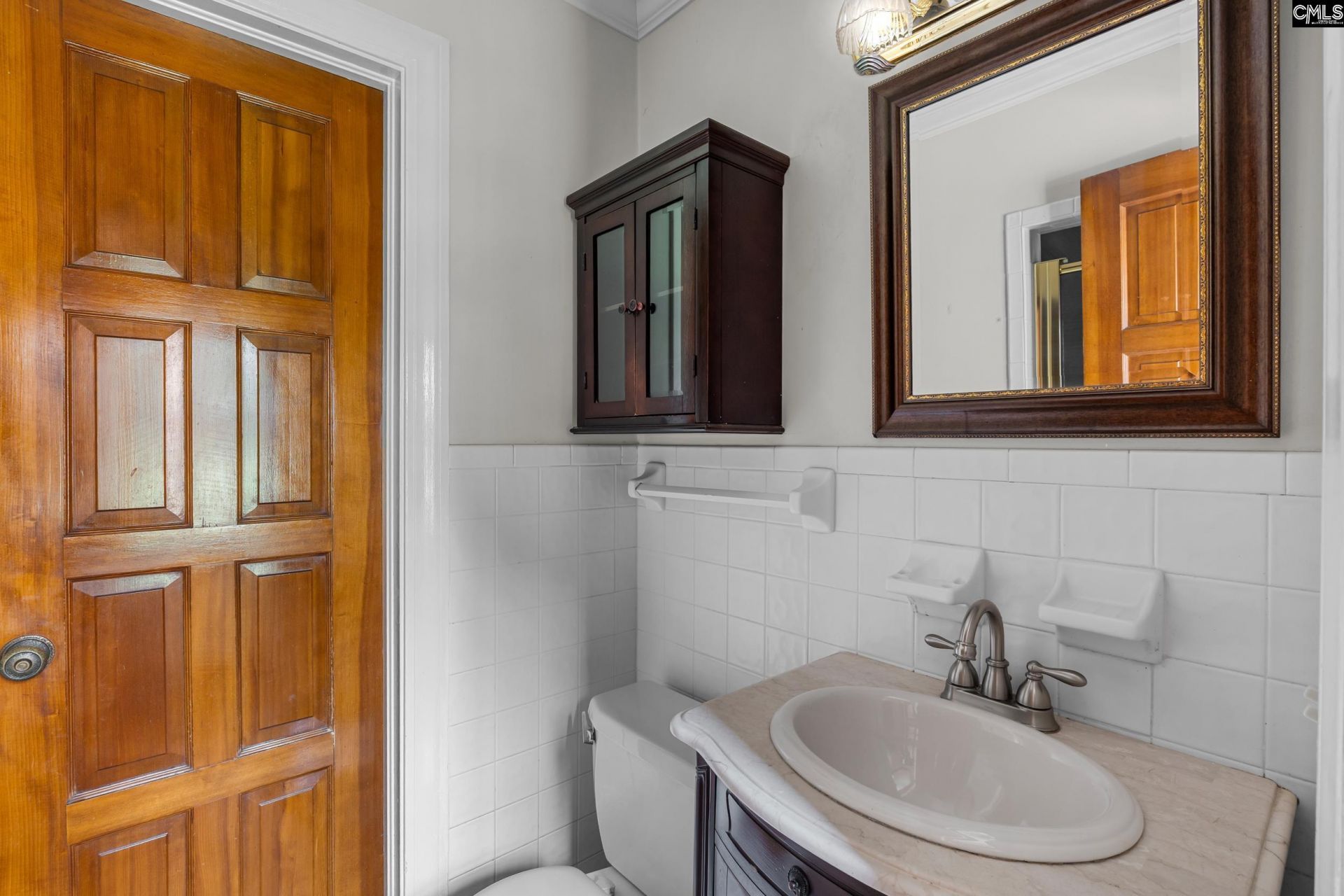 201 Sandhurst Road  Photo 20
