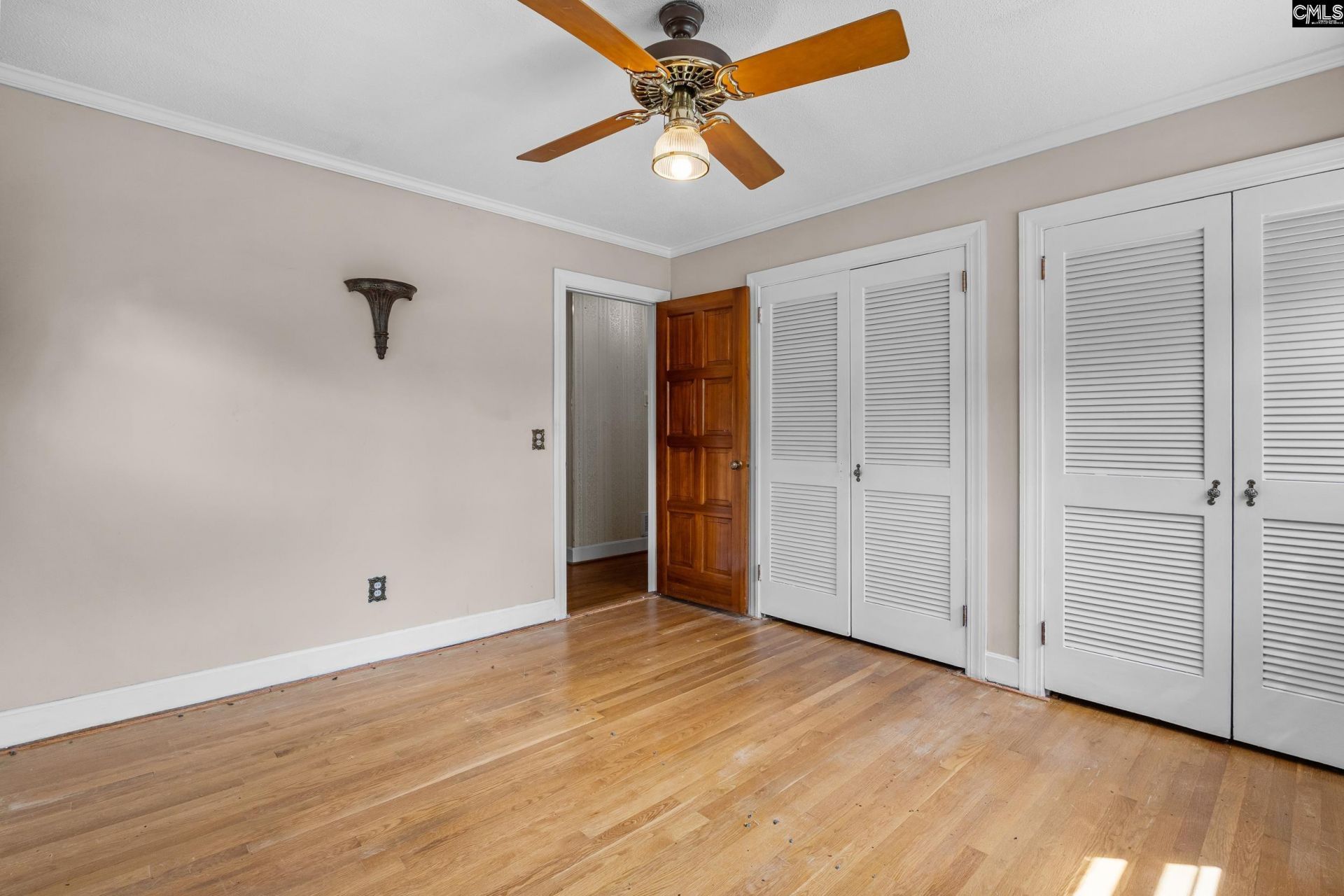 201 Sandhurst Road  Photo 29