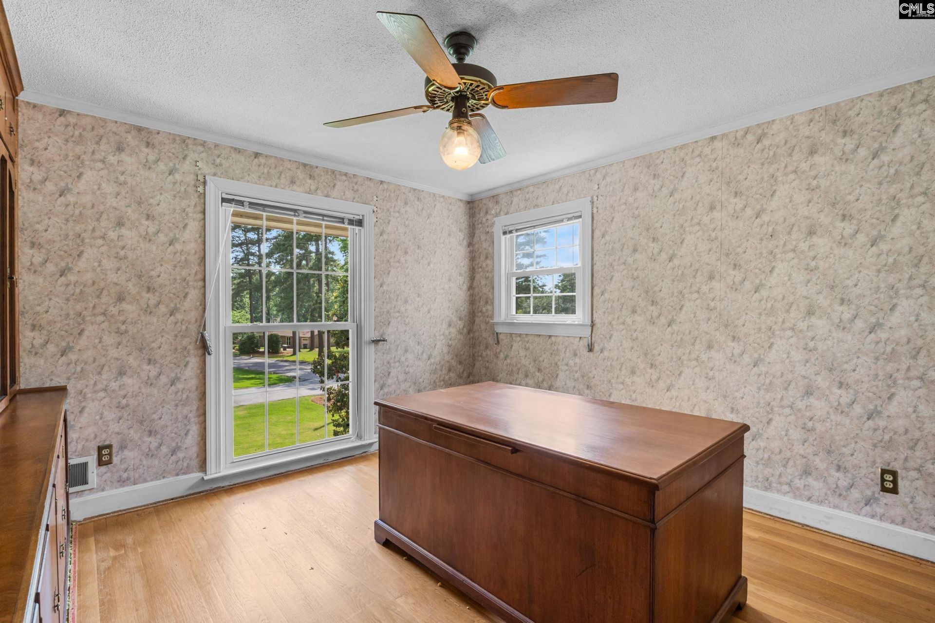 201 Sandhurst Road  Photo 30