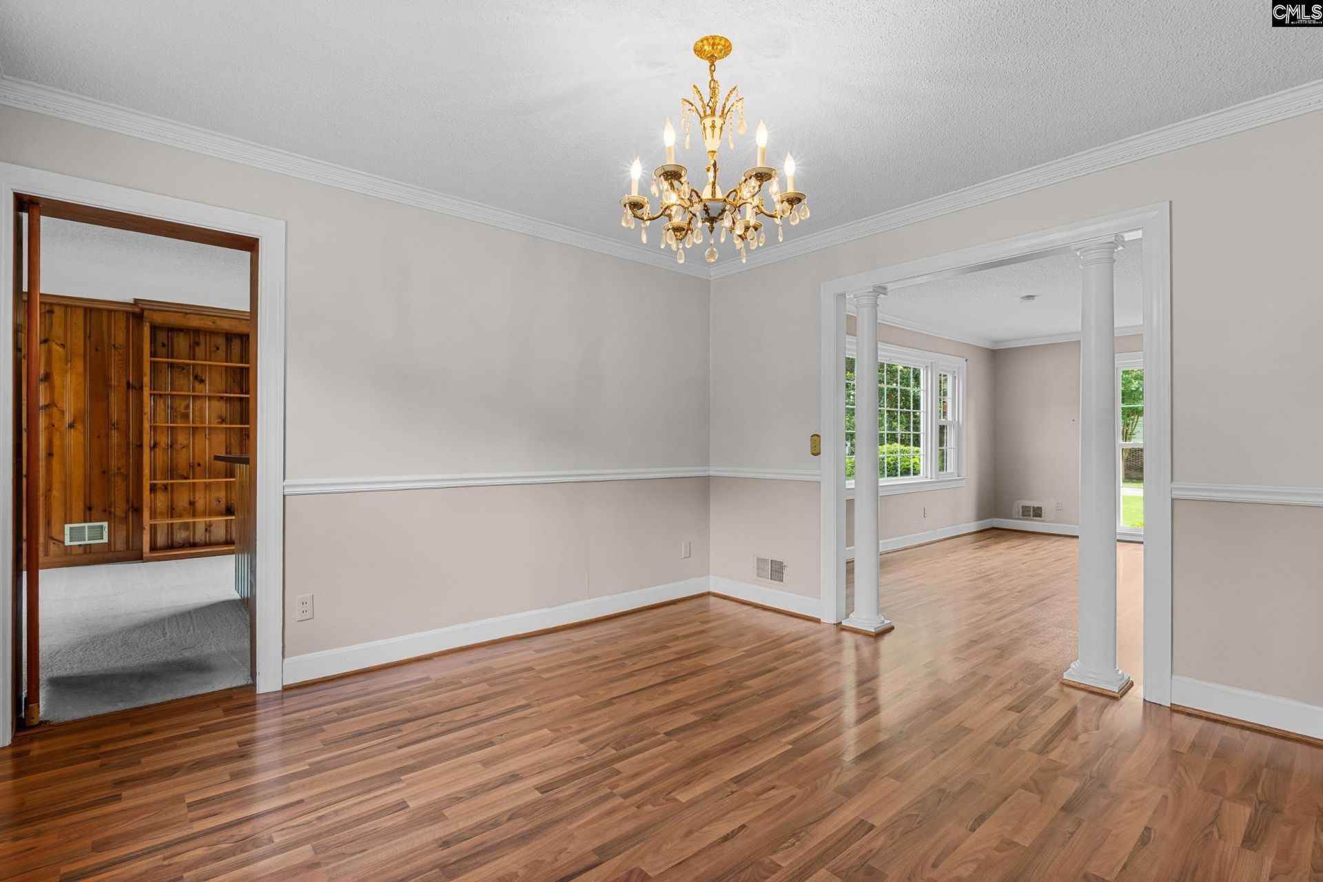 201 Sandhurst Road  Photo 8