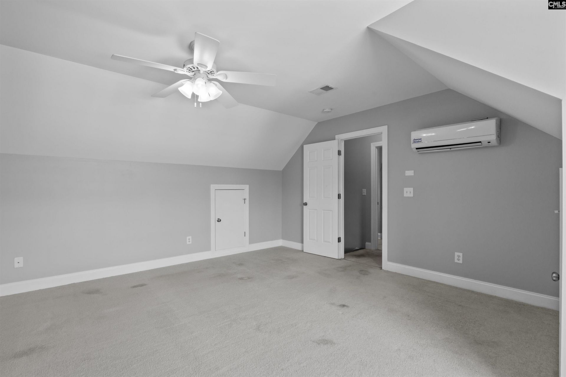137 Royal Lythan Drive  Photo 27