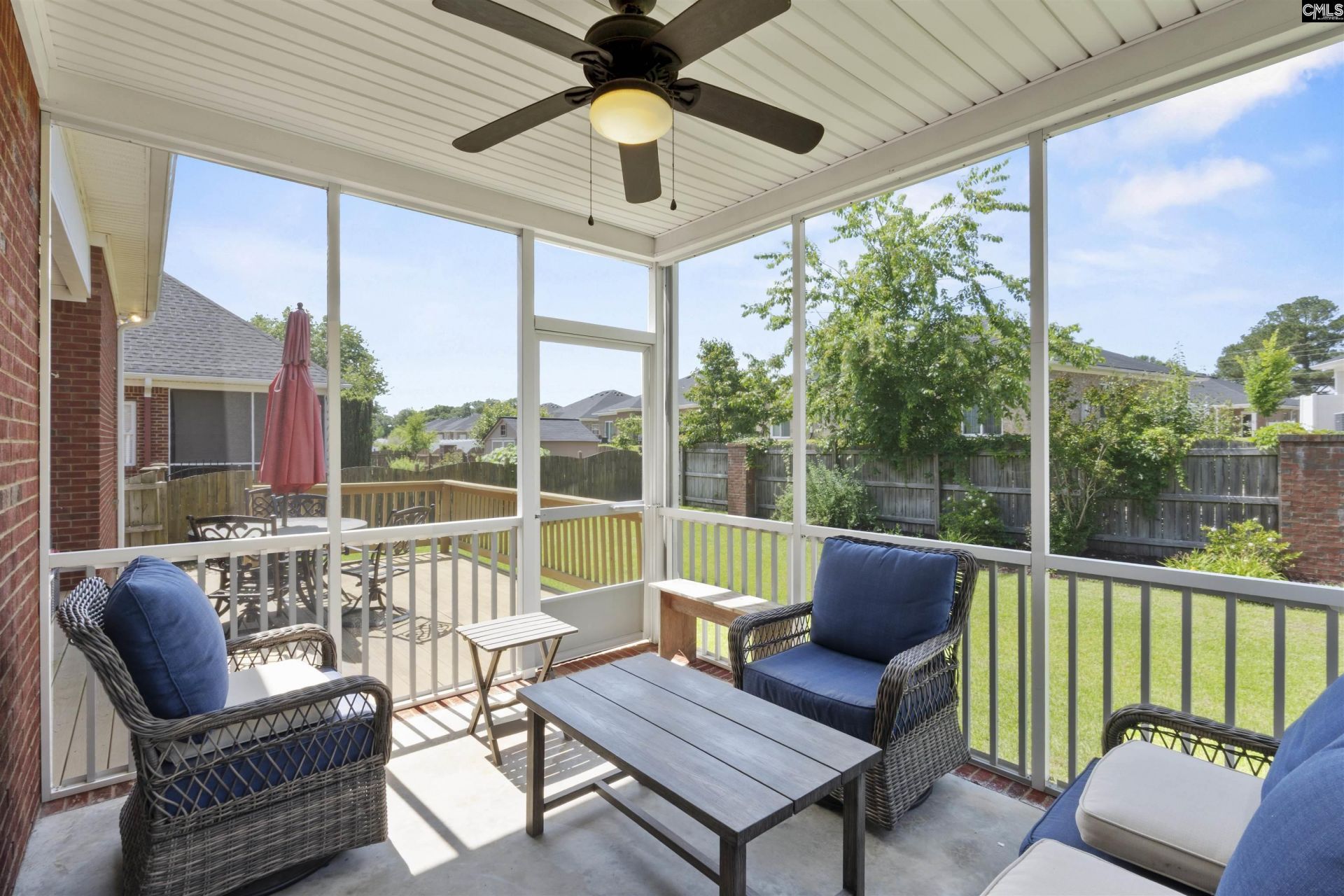137 Royal Lythan Drive  Photo 32