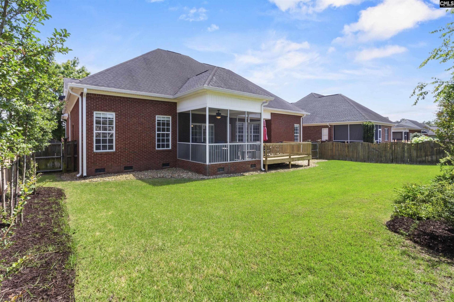 137 Royal Lythan Drive  Photo 36