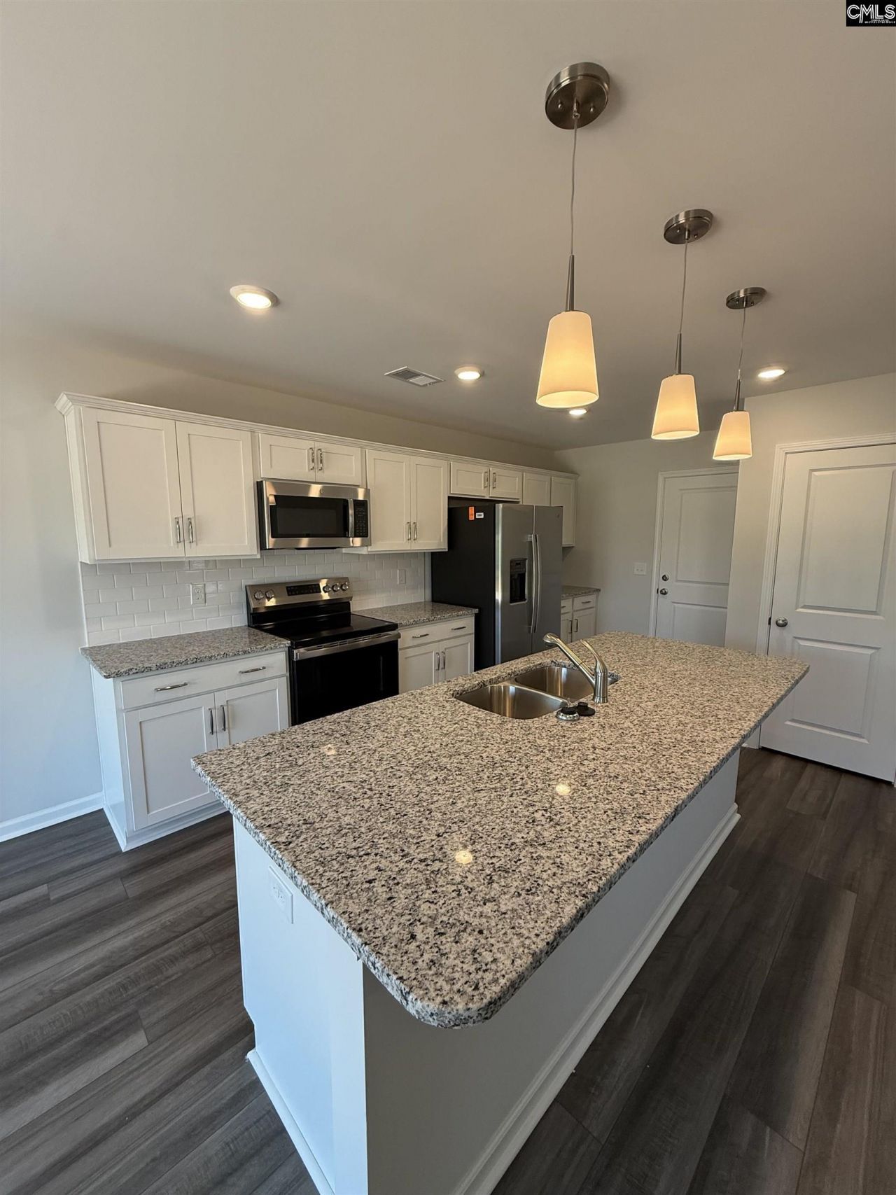 183 Laurinton Farms Drive  Photo 5