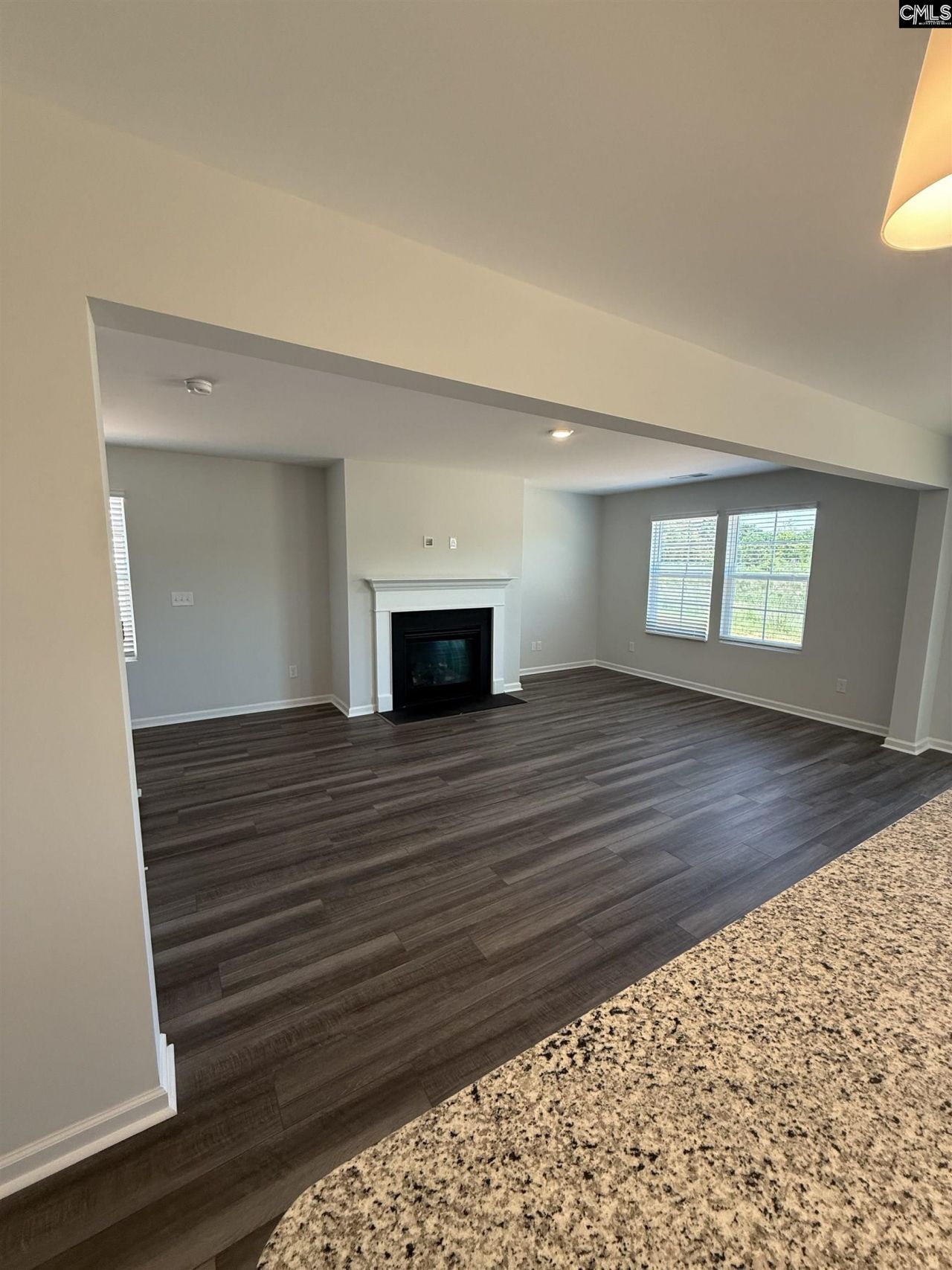 183 Laurinton Farms Drive  Photo 7
