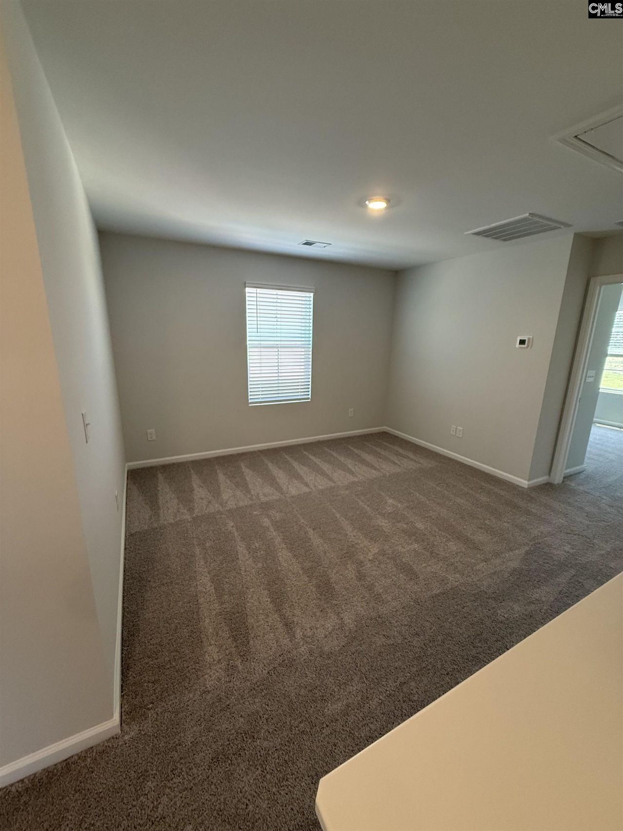 183 Laurinton Farms Drive  Photo 8
