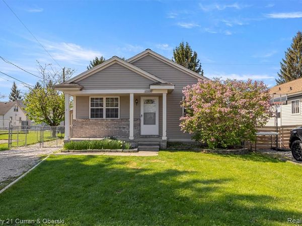 13230 Delavern Street, Gibraltar, MI 48173