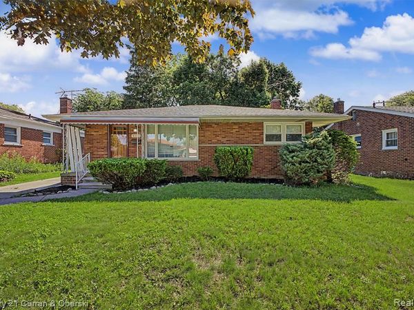 8212 GLENGARY Street , Dearborn Heights, MI 48127