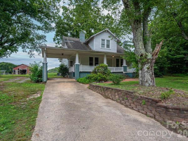 1143 W Stagecoach Trail , Lawndale, NC 28090