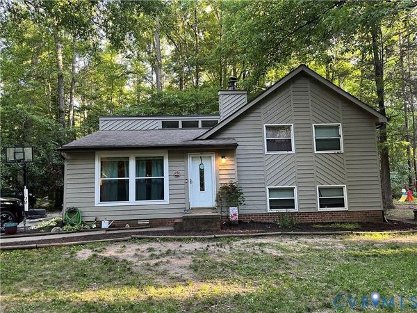 13315 Farm Crest Court, Midlothian, VA 23112
