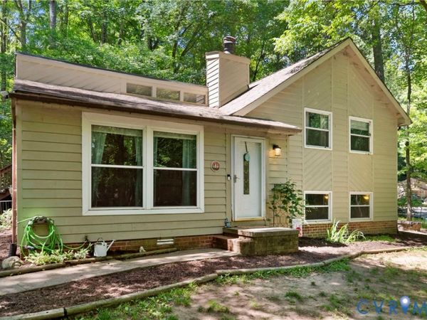 13315 Farm Crest Court, Midlothian, VA 23112