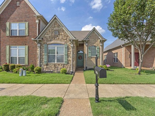 5486 RAMS HORN DR, Millington, TN 38053
