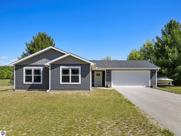 18880 Lance Lane, Interlochen, MI 49643
