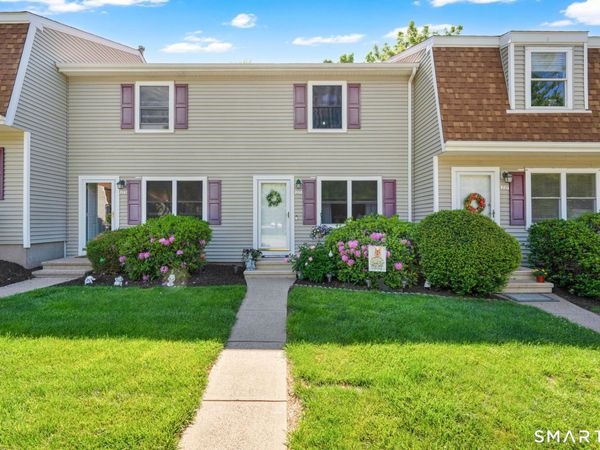 221 Brentwood, Unit 221, Wallingford, CT 06492