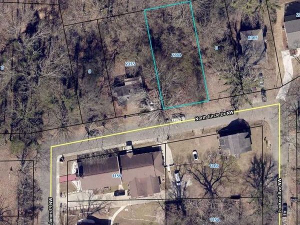2369 N Circle Drive NW, Atlanta, GA 30318