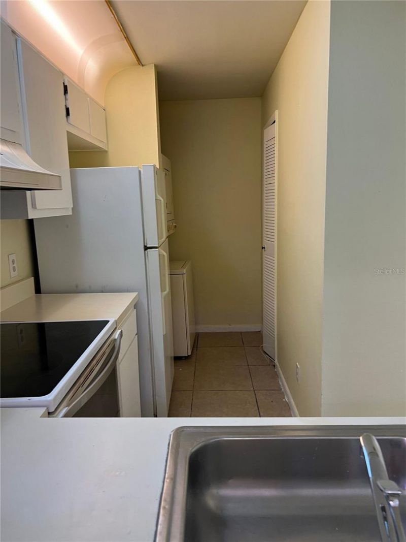 5213 Via Hacienda Circle , Unit 306, Orlando, FL 32839 Photo