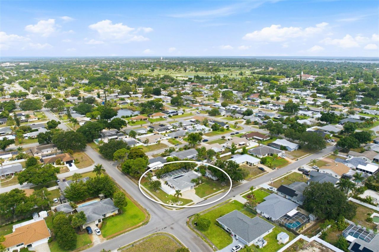 2008 39th Street W, Bradenton, FL 34205 Photo