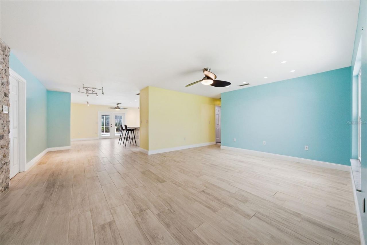 2008 39th Street W, Bradenton, FL 34205 Photo