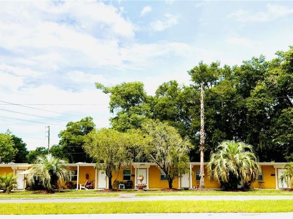 4851 US HIGHWAY 17 HIGHWAY , DE LEON SPRINGS, FL 32130