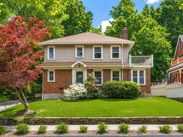 72 Clyde St, Unit 1, Newton, MA 02460