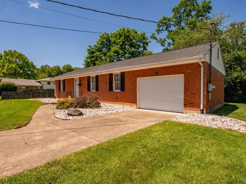 620 Vinnedge Avenue, Fairfield, OH 45014 Photo 24