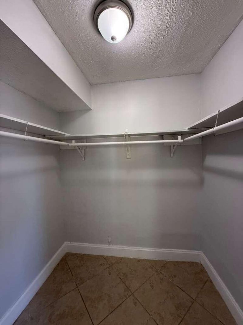 516 NW 179th Street, Miami Gardens, FL 33169 Photo