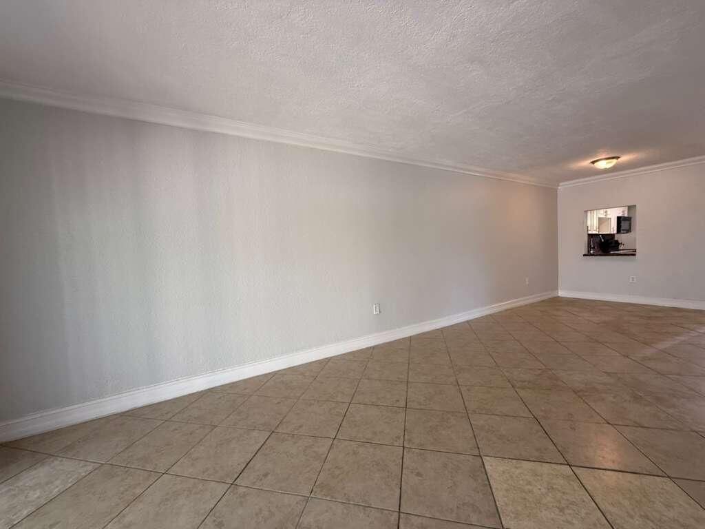 516 NW 179th Street, Miami Gardens, FL 33169 Photo