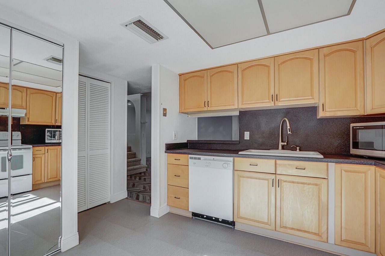 113 Sherwood Circle, Unit 25b, Jupiter, FL 33458 Photo