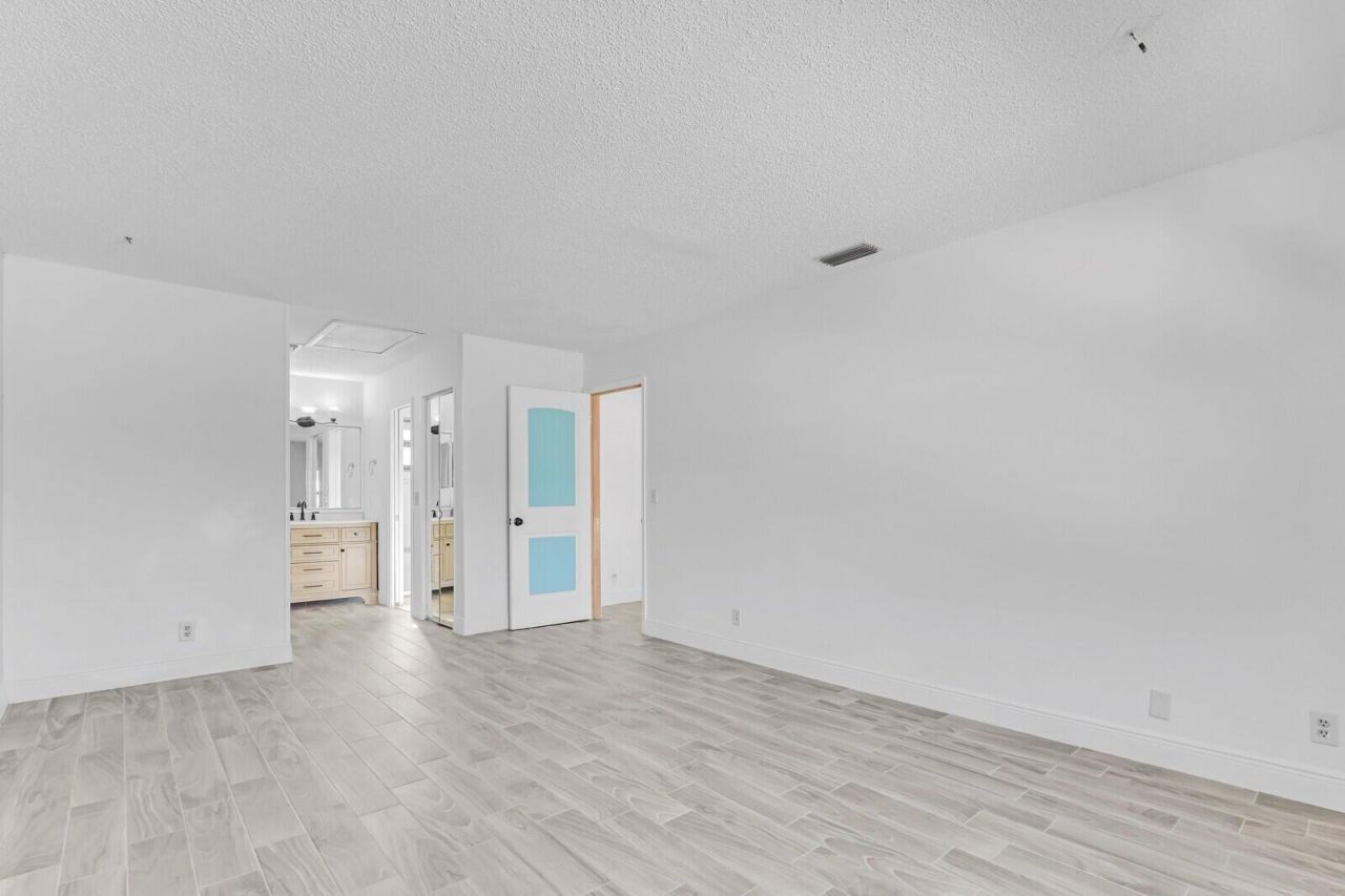 113 Sherwood Circle, Unit 25b, Jupiter, FL 33458 Photo