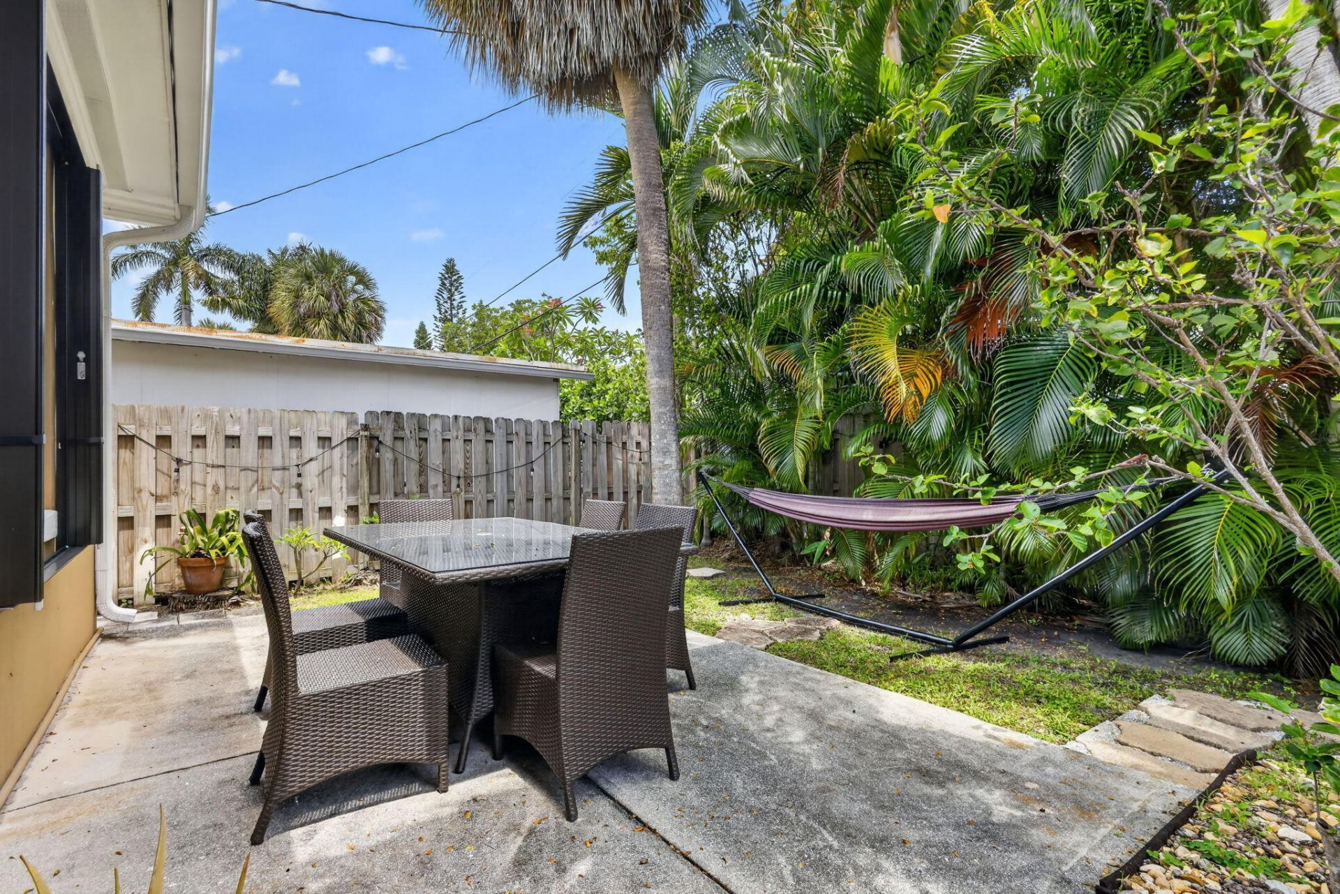 70 18th Avenue S, Lake Worth Beach, FL 33460 Photo