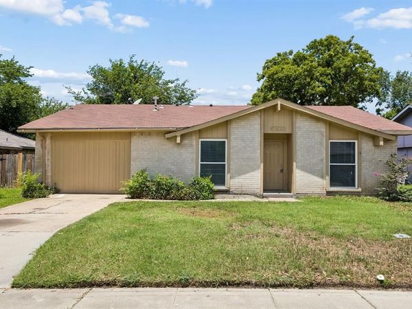 6221 Pine Street, Rowlett, TX 75089