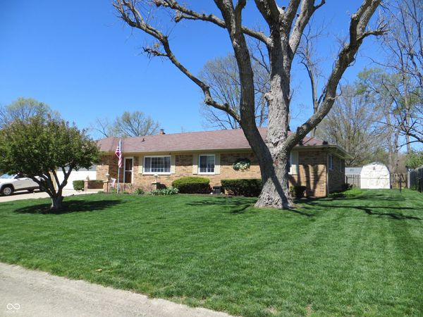 628 W Ralston Road, Indianapolis, IN 46217